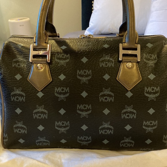 SOLD!!!!!!!! - Picture 4 of 12